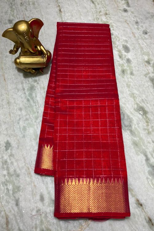 Cotton Silk Handloom Bhgalpuri Check Saree with Gold Zari Border with Blouse Piece (100171 Fine_Red)