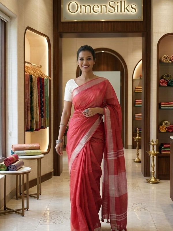 Handwoven Linen Blend Saree With Running Blouse Piece(Red) - View 3