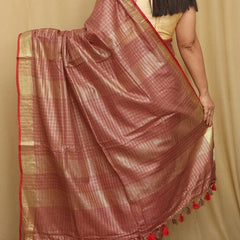 Handloom Linen Cotton Blend Bhagalpuri Check Saree with Contrast Blouse Piece - View 2